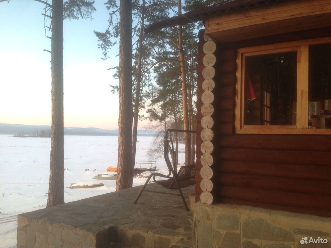 Тургояк коттеджи у озера. Гостевой дом тургояк. Снять домик на тургояке на сутки. Озеро тургояк снять домик. Домик у озера тургояк.