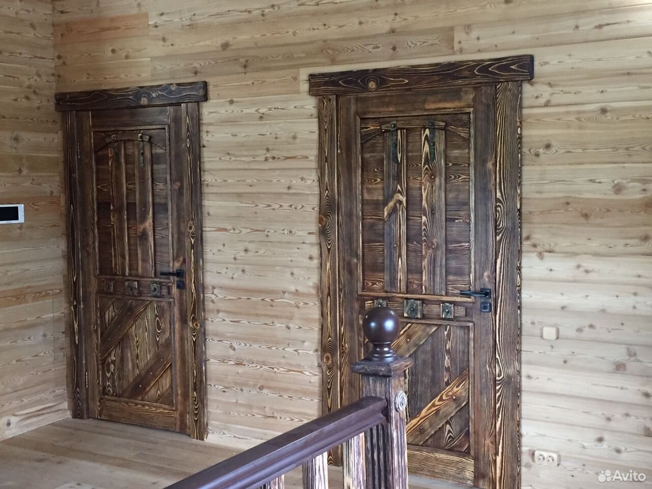 Двери в баню в рустикальном стиле