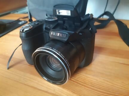 Продам фотоаппарат fujifilm finepix s1600