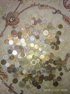 Старинные монеты и купюры