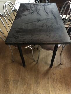Стулья и столы (мебель для кафе и ресторанов)