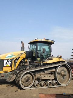 Трактор challenger MT855B