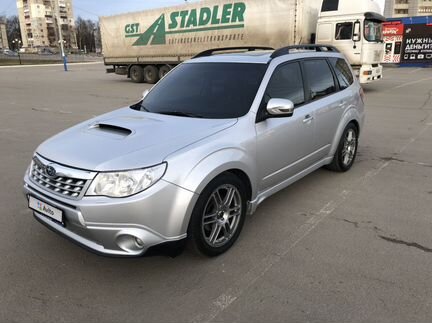 Subaru Forester 2.5 AT, 2011, 200 000 км