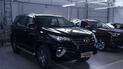 Toyota Fortuner 2.8 AT, 2020