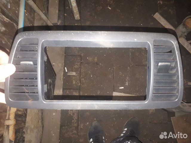 Продам рамку на магнитолу, от субару легаси кузов