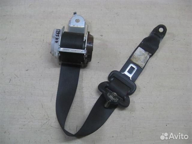 Ремень безопасности задний правый Subaru Legacy