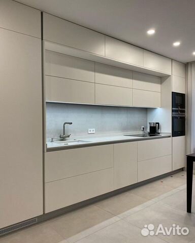 Кухня прямая новая пластик AGT