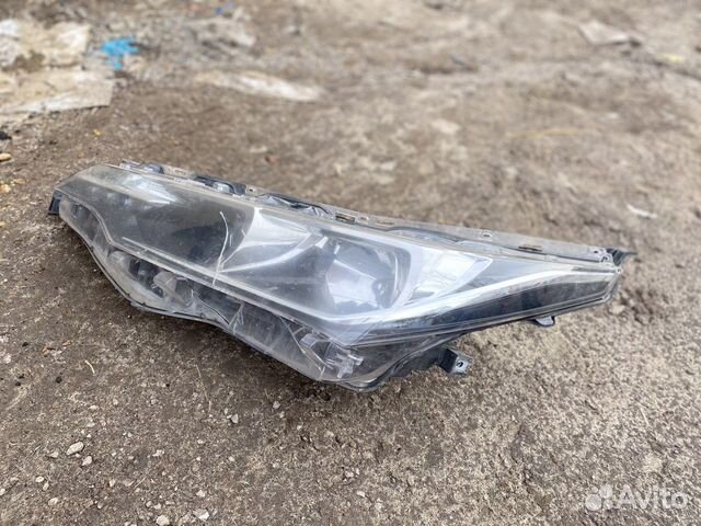 Фара toyota corolla