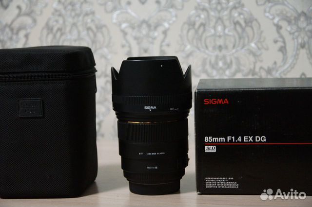 Объектив Sigma 85mm F1.4 EX DG sony A