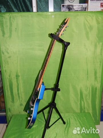 Стойка для всех форм гитар