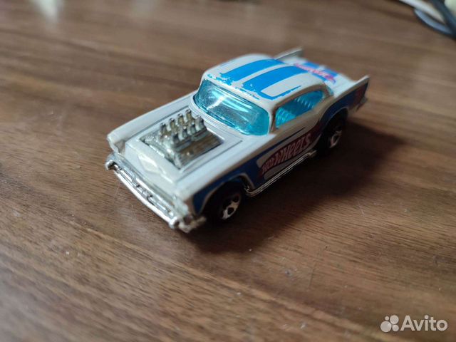 Hot Wheels машинка модель