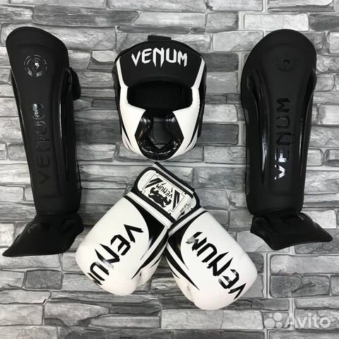 Комплект экипировки Venum PU