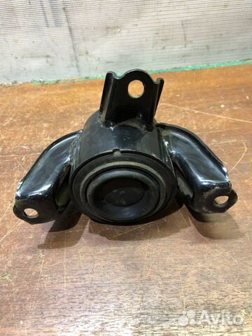 Купить Подушка двигателя Kia Rio 218101G000, правая в Москве по цене: 1 000 ₽