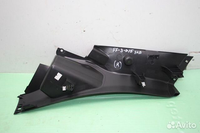 Накладка на порог задняя правая (внутренняя) Ford Focus III (2011—2015)