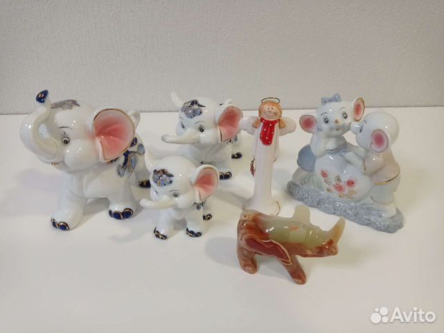 Статуэтки из фарфора и оникса