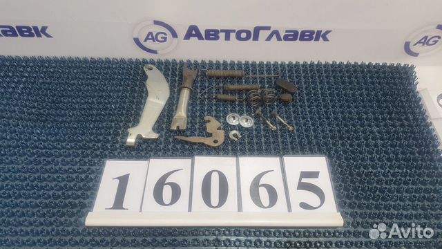 Ремкомплект стояночного тормоза Nissan Cube