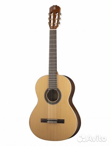 Классическая гитара с чехлом Alhambra 799 1C HT