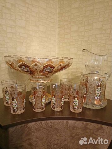Графин с рюмками