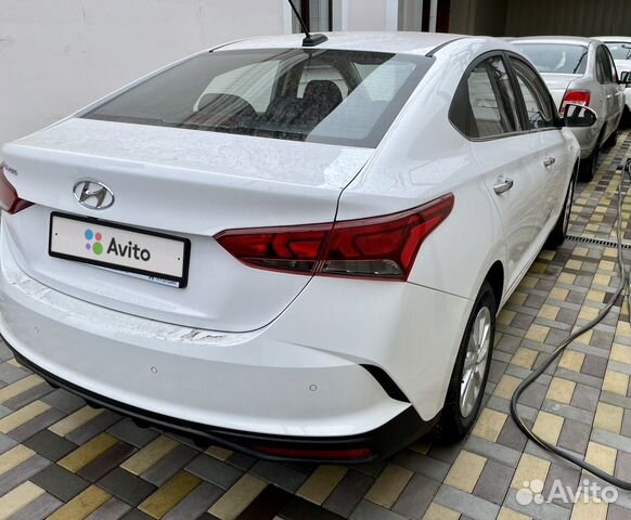 Hyundai Solaris 1.6 AT, 2021, 11 000 км