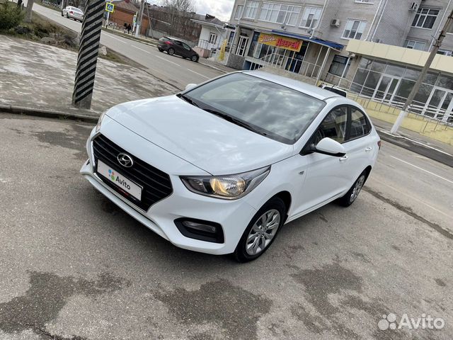 Hyundai Solaris 1.6 AT, 2019, битый, 95 000 км