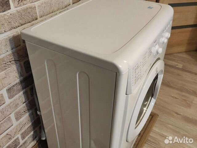 Стиральная машина indesit 5кг