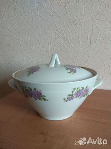 Фарфоровая супница