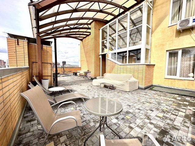 

Квартира-студия, 80 м², 4 кровати
