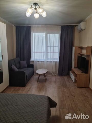 

1-к. квартира, 39 м², 1/4 эт.