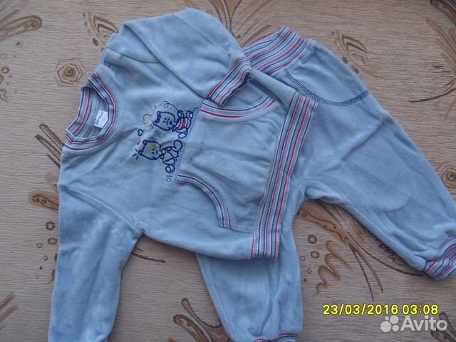 Костюмчик 74 размер (новый)