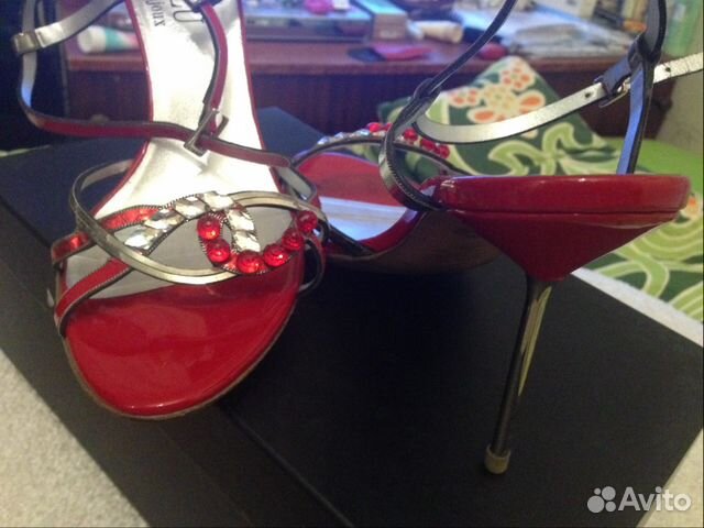 Босоножки красные loriblu с кристалами swarovski
