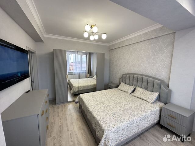 

2-к. квартира, 54 м², 12/13 эт.
