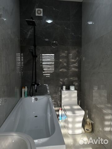 

2-к. квартира, 60 м², 2/3 эт.