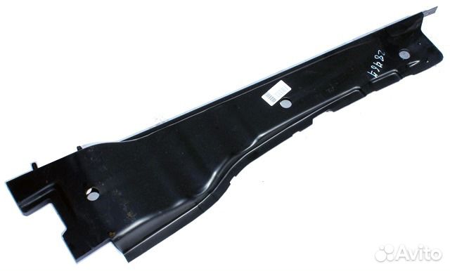 Верхний усилитель брызговика Нива Шевроле 2123