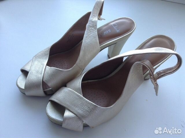 Босоножки женские Clarks Босоножки женские Clarks