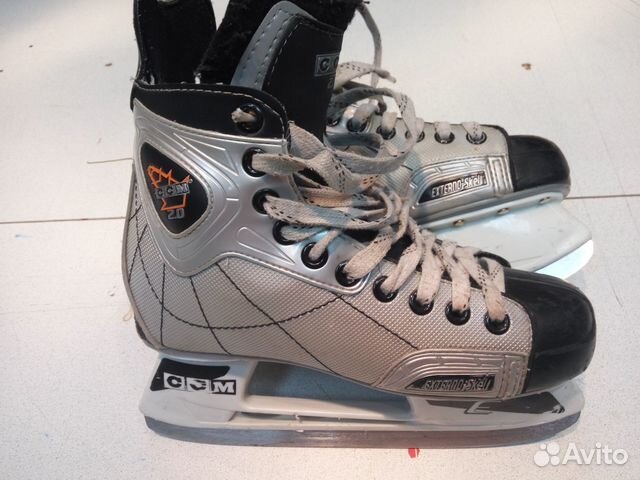Коньки хоккейные CCM 2.0 (40) Коньки хоккейные CCM 2.0 (40)