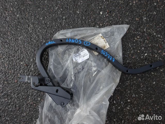 Петля крышки багажника левая Chevrolet Lanos Петля крышки багажника левая Chevrolet Lanos