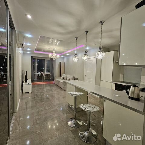 

3-к. квартира, 139 м², 17/42 эт.