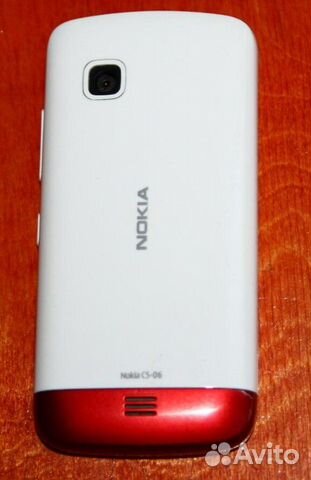 Телефон Nokia С5-06