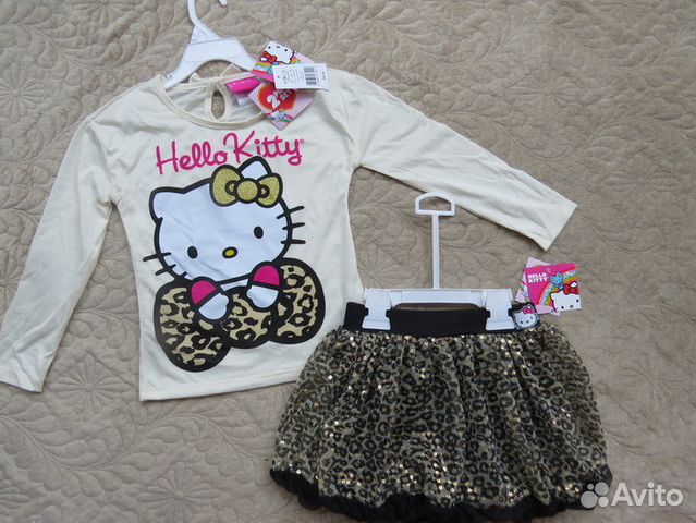 Комплект Hello kitty, новый, 4года,5лет Комплект Hello kitty, новый, 4года,5лет