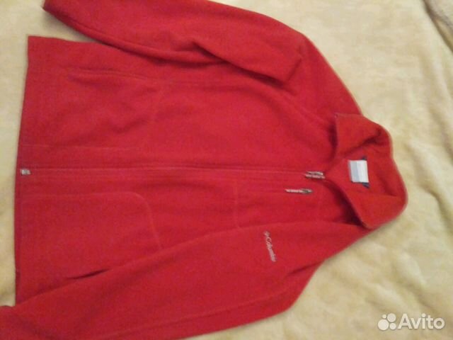 Спортивная кофта на молнии для девочки Спортивная кофта на молнии для девочки