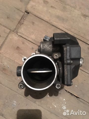 Дроссельная заслонка 076 128 061 A на vw t5