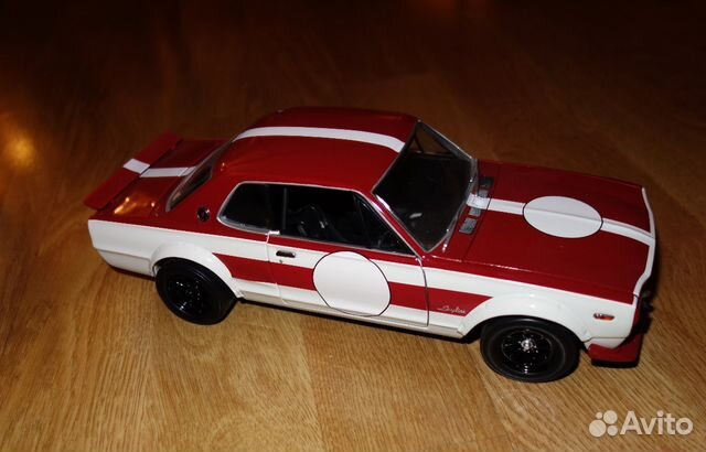 Nissan skyline 2000GT-R kpgc10 1:18 редкая