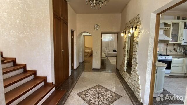 

5-к. коттедж, 203 м²