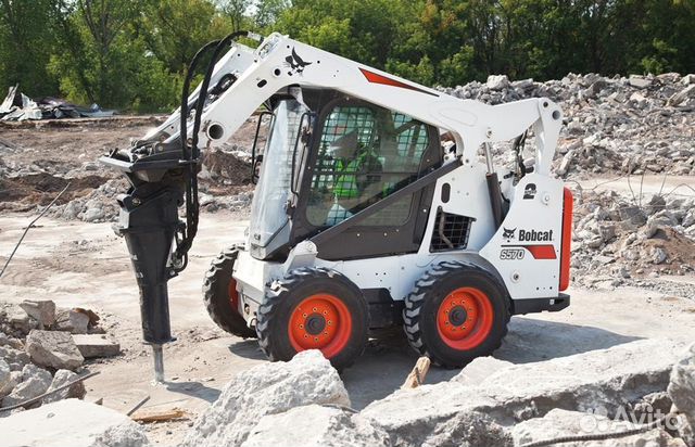 Экскаватор-погрузчик,bobcat,ямобур,гидромолот