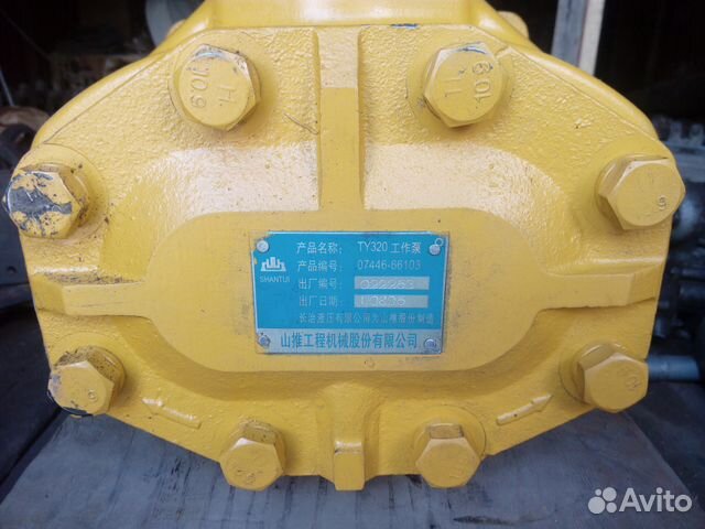 Насос гидравлический на shantui SD32