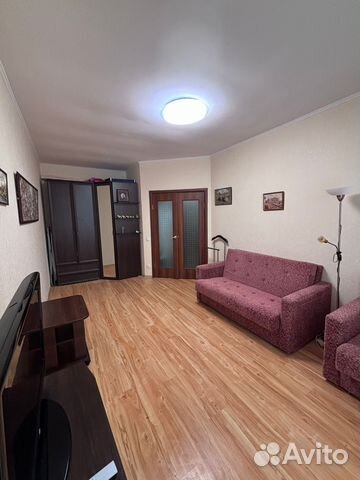 

1-к. квартира, 37 м², 3 кровати