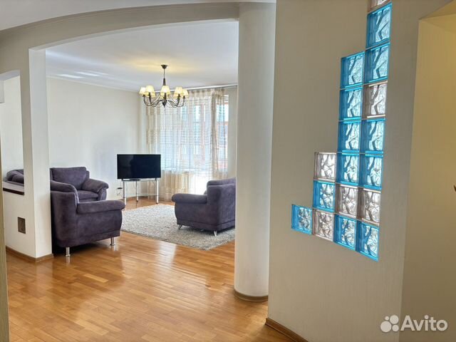 

3-к. квартира, 130 м², 4 кровати