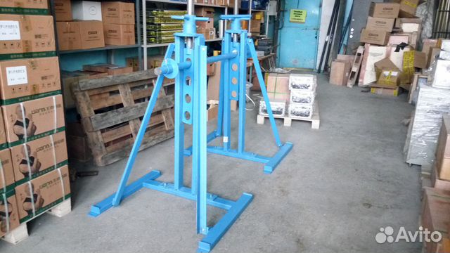 Кабельный домкрат (разборный), козлы для барабана