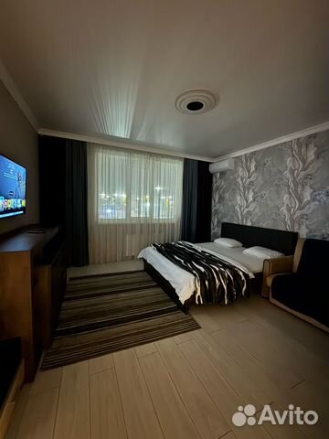 

1-к. квартира, 43 м², 2/5 эт.