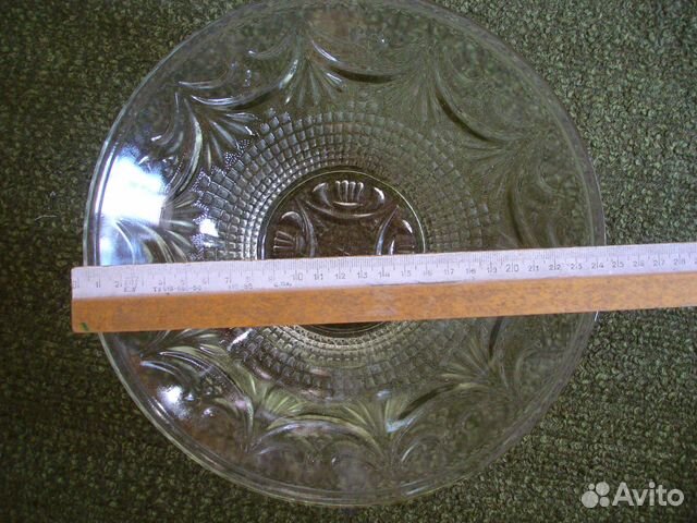 Блюдо из стекла